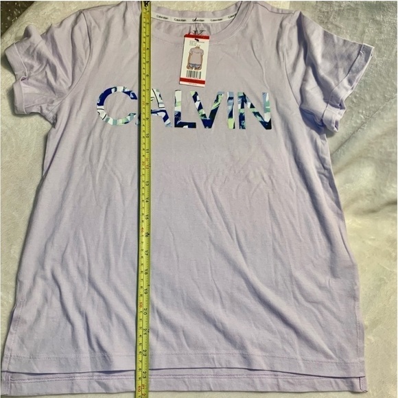 NWT Calvin Klein Set XS Running Shorts & T-Shirt Bundle City Tag Orchid Grafitti - Picture 14 of 16